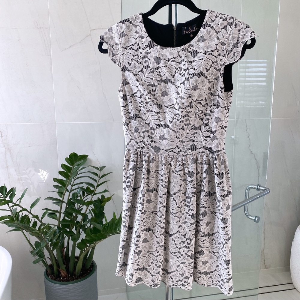 Talula white lace With black underlay style dress size 2 Small